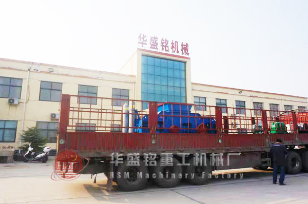 2PGY1212对辊破碎机发往云南省玉溪市通许县发货现场